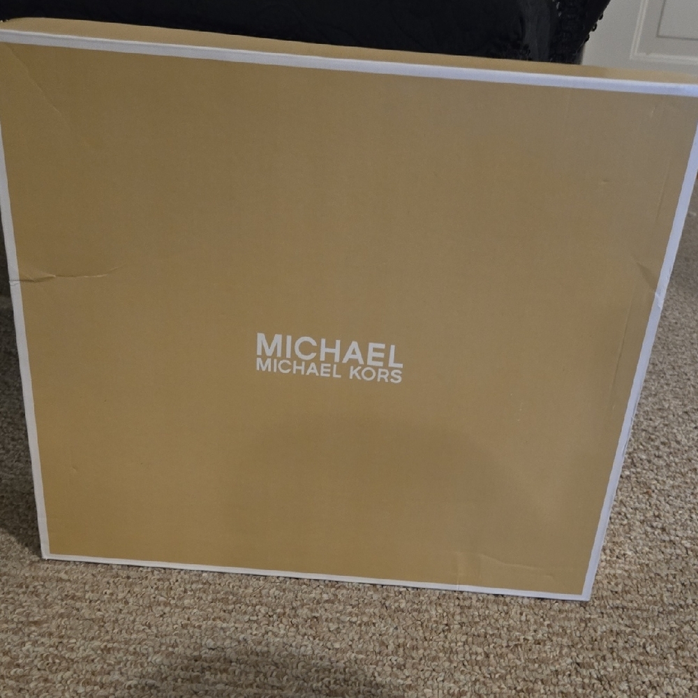 Michael Kors NWT BLACK SUEDE BOOTS IN Gold Gift Box